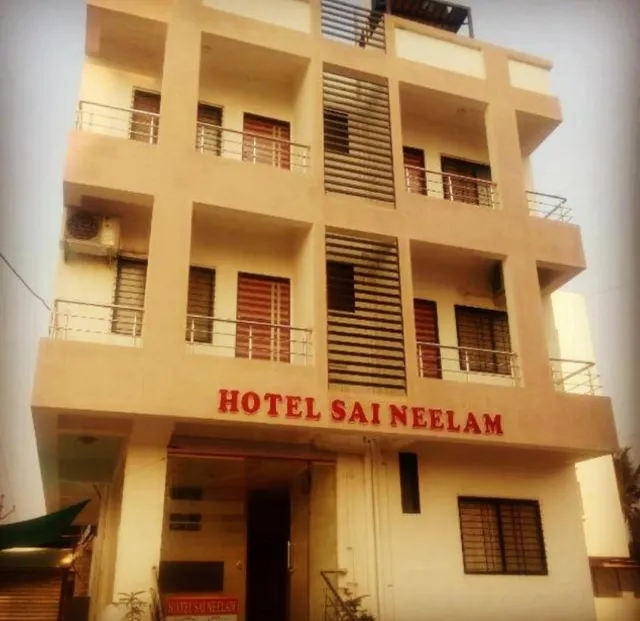 Hotel sai neelam