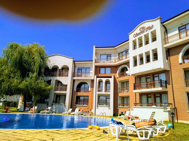 Sunrise Club Apart Hotel