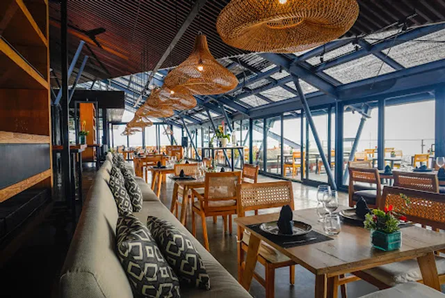 MoonLite Kitchen and Bar | Rooftop Restaurant with Seminyak Sunset Views