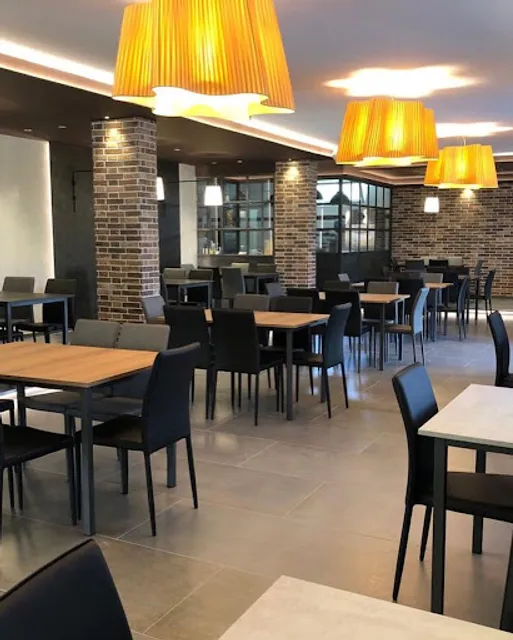 Pepe Restaurant By Caluae