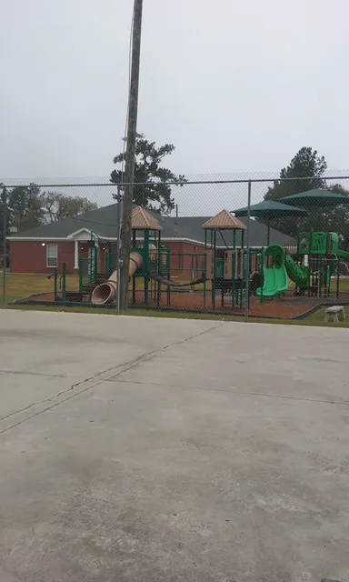 J Dixie Harn Community Center