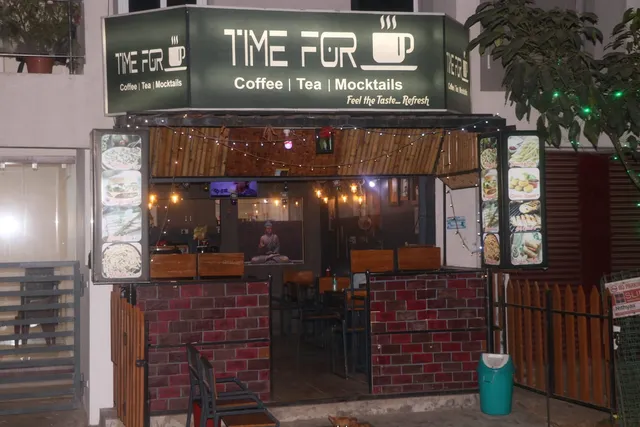 LG Hill View Guest House | Luxury Hotel Rooms, Vuda Colony Madhurawada