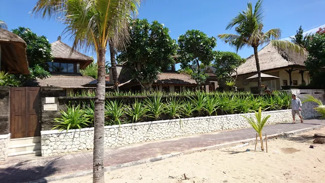Semawang Beach Hotel