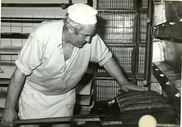 Brood- en Banketbakkerij Rijnbeek V.O.F.