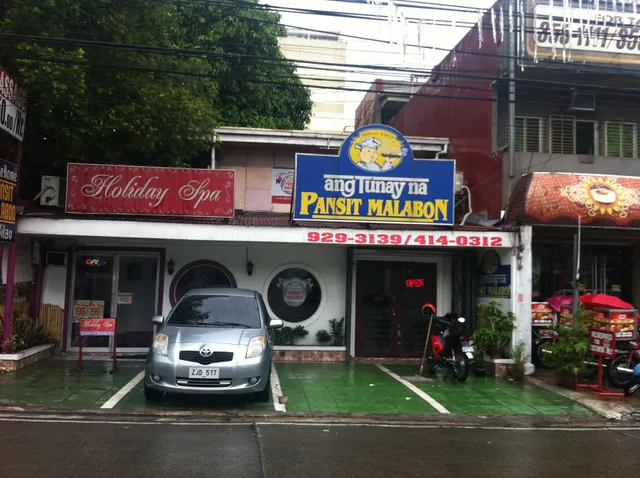 Ang Tunay Na Pansit Malabon
