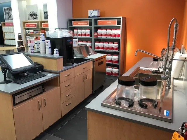 Complete Nutrition +Smoothies