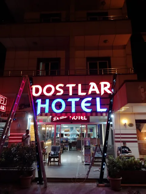 Otel dostlar