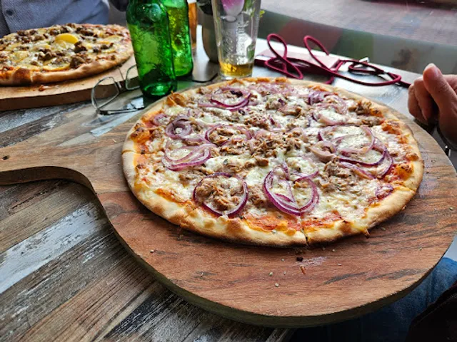 Pizzeria Aleandro: bestel via pizzeriaaleandro.nl