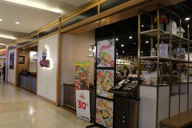 I-Ta Suki Central Park Mall