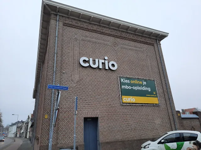 Curio - restaurant Canise