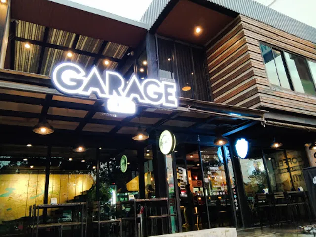 Garage Cafe