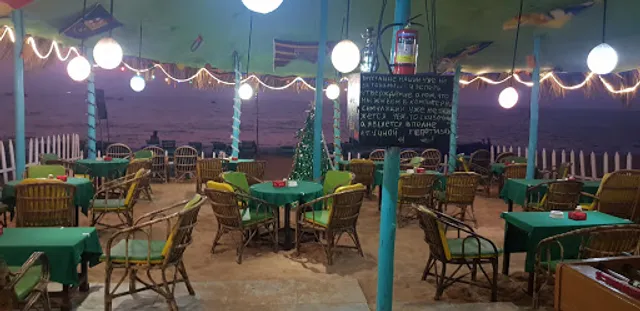 Blue sand Beach Cafe