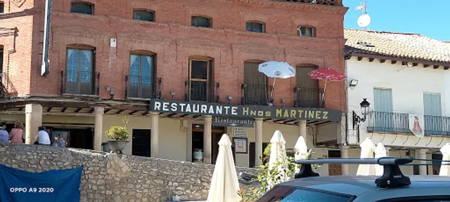 RESTAURANTE HNOS. MARTÍNEZ.