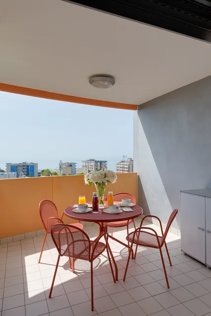 Residence Torre di Nòe