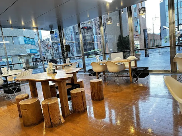 Open Café Marugoto Yamanashi Kan