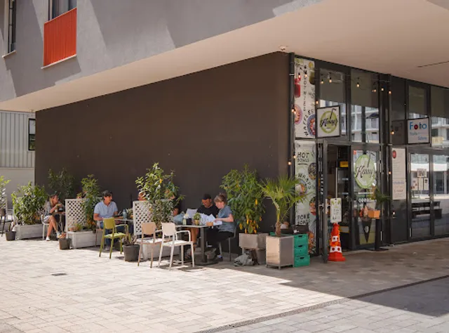 Kennys Sonnwendviertel