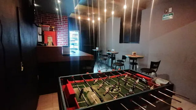 El local-Snack and Drinks