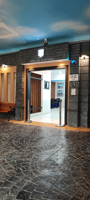 Cari beverage cafe shop