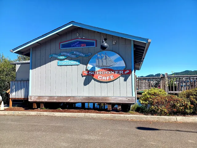 Schooner Inn Cafe