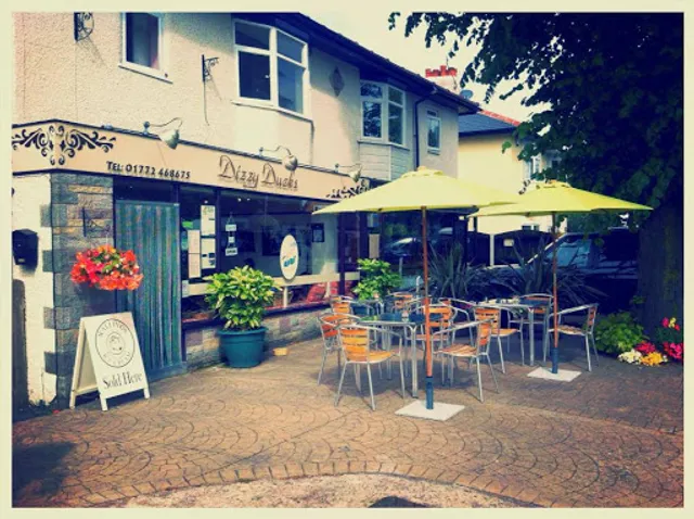 Dizzy Ducks Bistro