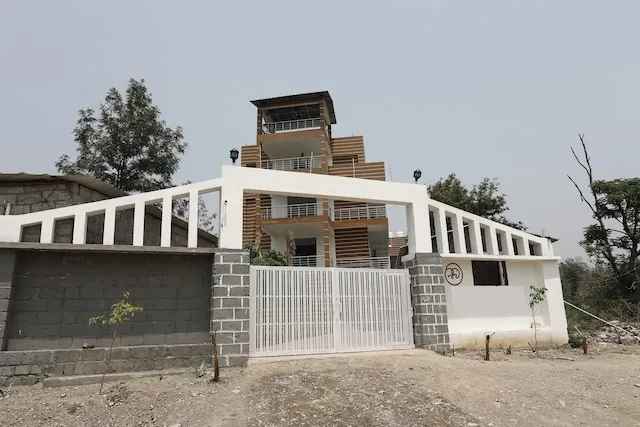 OYO 14631 Madhuban Resort