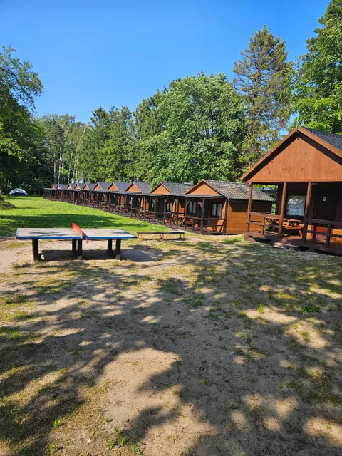 Domki Pole Namiotowe Na Skarpie