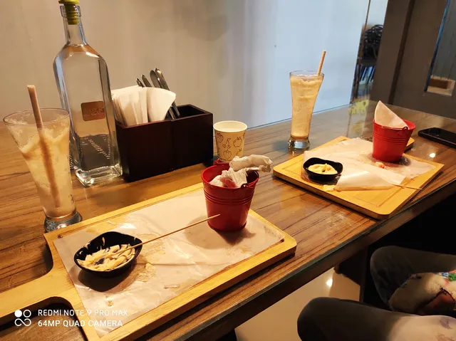 Lulu Mall Kochi Food Court