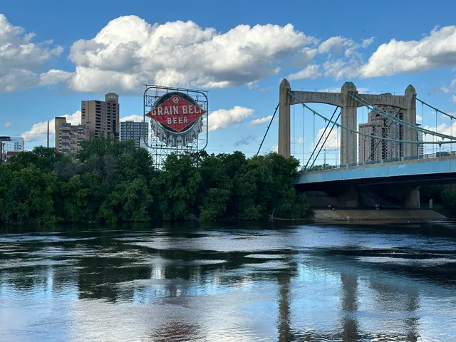 Hennepin Avenue Bridge
