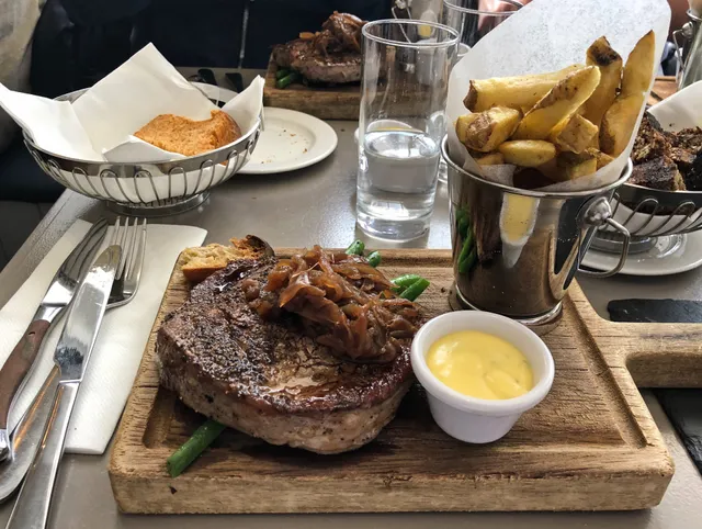 The Cow Pub & Kitchen