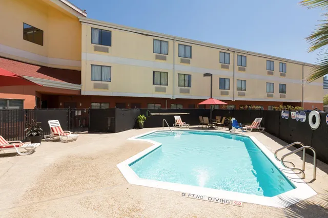 CLOSED-Red Roof Inn Houston - Westchase