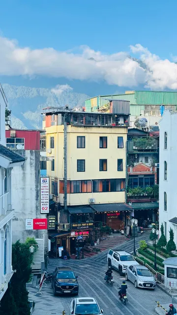 Khách Sạn Thiên Ngân