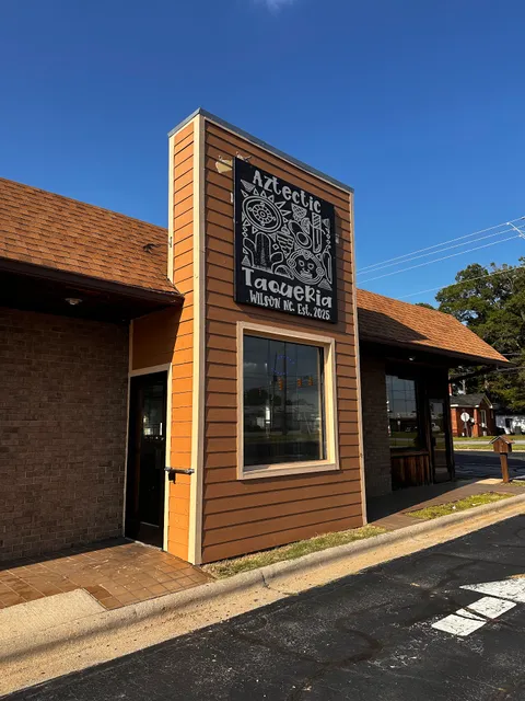 Aztectic Taqueria
