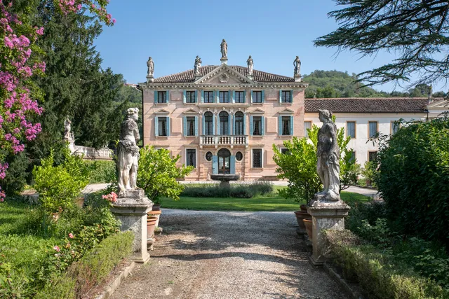 Villa Rosa