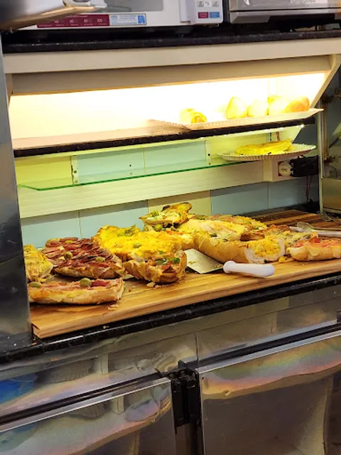 Padaria e Confeitaria América