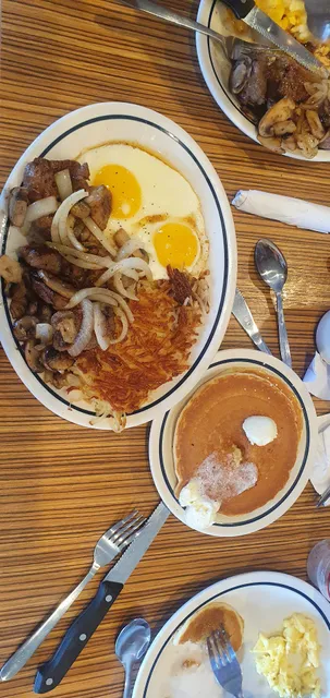 Windsor Hills Townhouse by Global Resort Homes