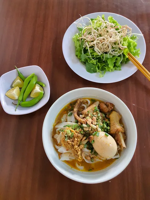 Mỳ Quảng Quê Hương