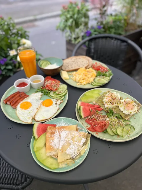 Farina Food & Wine Shop