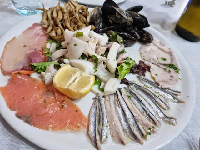 Ristorante ''Lo Scoglio''