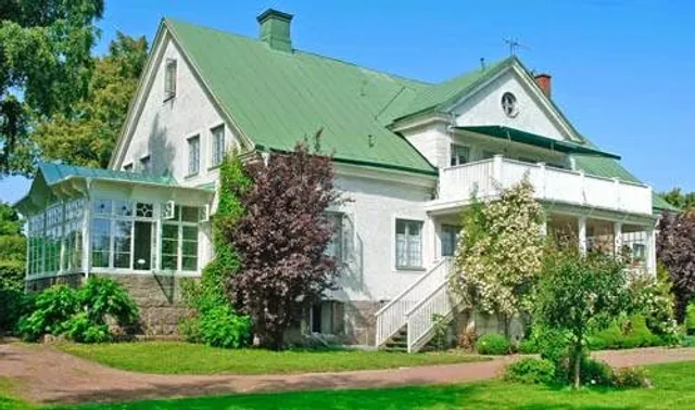 Lyckans Guesthouse Hotel