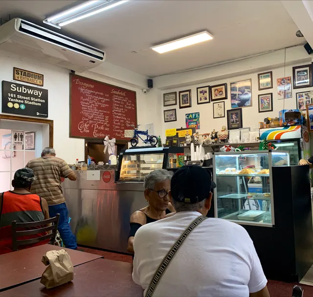 JJ's Café, Bar & Restaurant