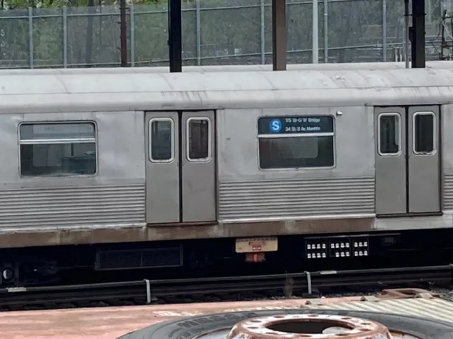 MTA 38th St Train Yard & Facility