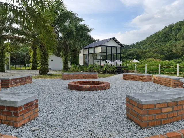 Holistay Forest Villa