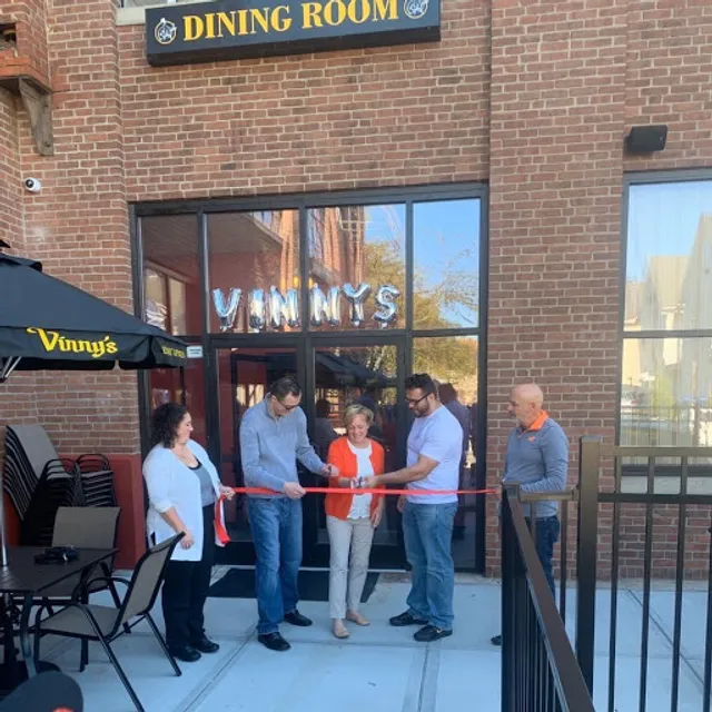 Vinny's Restaurant & Pizza