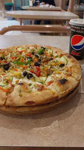 Restaurante Pizza Me