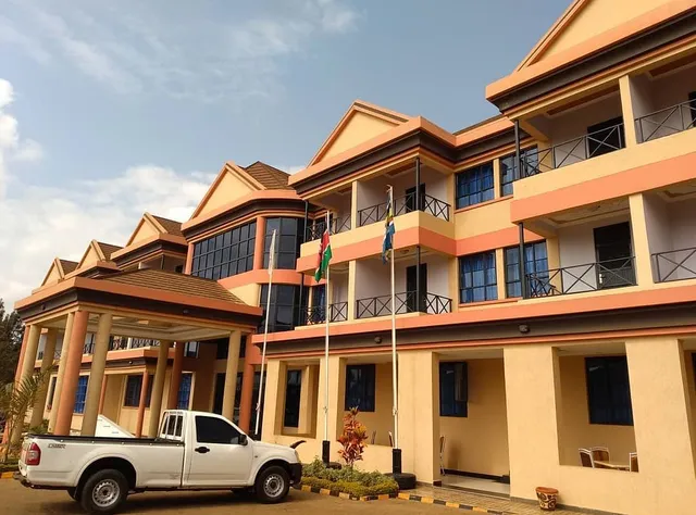 Lowlands Hotel & Spa