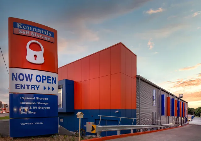 Kennards Self Storage Guildford