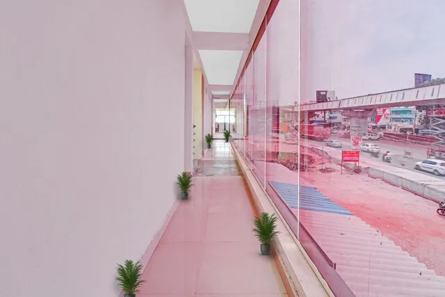 Hotel O Lakshmi Sri Deluxe Boarding & Lodgeing