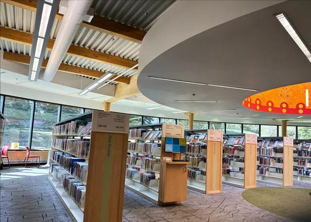 Calgary Public Library - Signal Hill