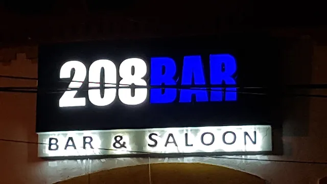 La Cueva 208 Bar