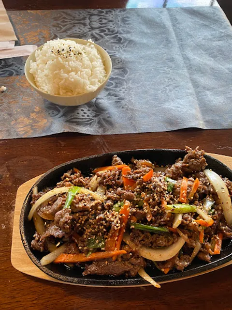 Sakura Japanese Cuisine & Sushi Bar